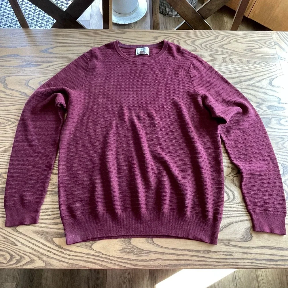Jos A Bank Textured Pull Over Sweater Burgundy Crewneck‎